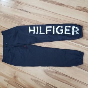 Juniors small Hilfiger sweats joggers lounge pants.